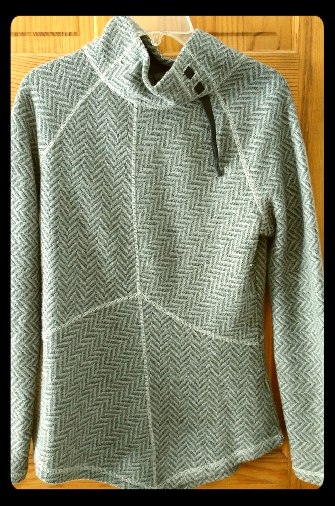 prAna Wool Asymmetrical Fleece Lined Pullover